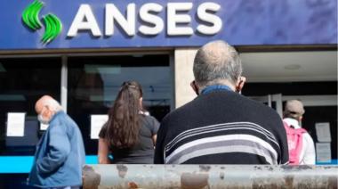 El Gobierno oficializó el bono de $55.000 para jubilados y pensionados