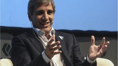 Caputo emite más deuda atada a inflación por casi $2 billones