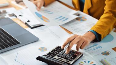 21 de septiembre: Día del Economista