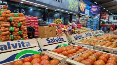 Denuncian remarcaciones de precios de más del 600% en frutas y verduras