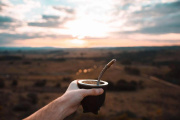 El mate como aliado del corazón: ayuda a cuidar las arterias y el metabolismo